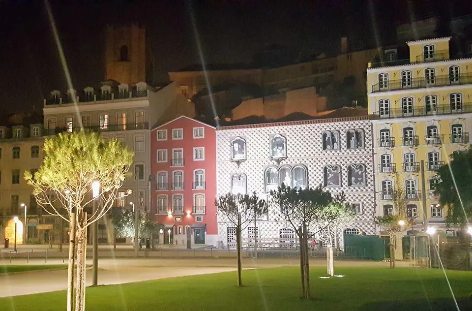Hotel Riverside Alfama Lizbona 3*,