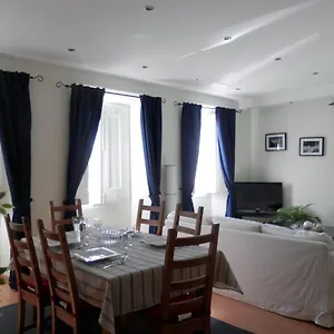 Apartment Cozy In Center, Lisbon